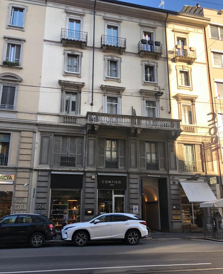 Casa Vercelli Delizioso Bilocale Moderno Nella Vecchia Milano Exteriér fotografie